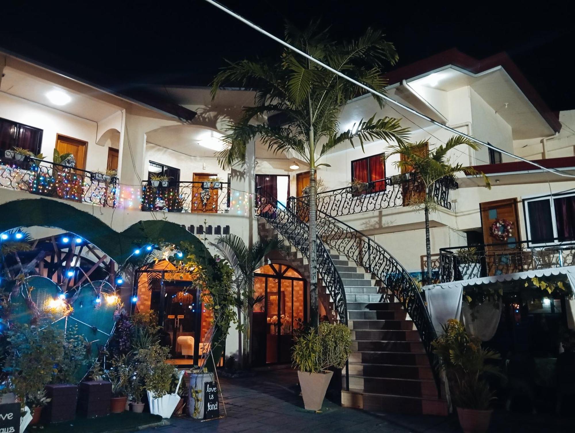 Ladolcevita Inland Resort Cabadbaran Esterno foto